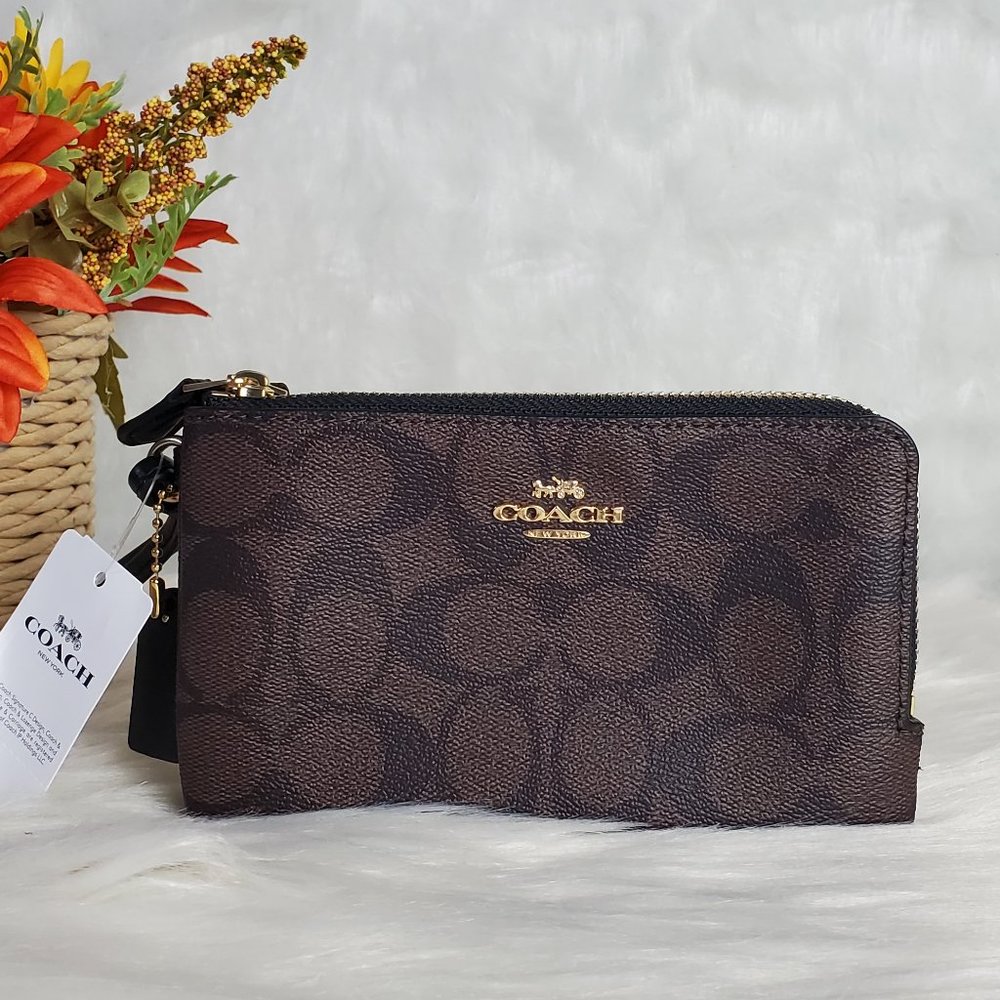 COACH DOUBLE CORNER ZIP WALLET IN SIGNATURE CANVAS